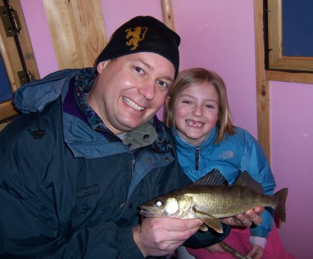 jonathan-and-rachel-with-16-inch-walleye