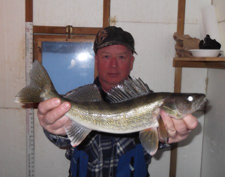 Brian with a 27 inch walleye