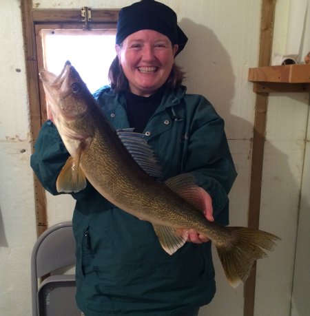 Lisa+with+Walleye